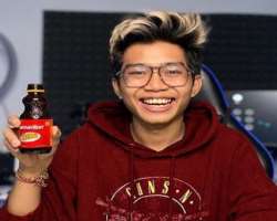 He endorses Hemaviton energy drinks through his Instagram He endorses Hemaviton energy drinks through his Instagram.